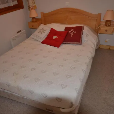 Appartement 3 Etoiles Aux Gets, Skis Aux Pieds, Balcon, Parking Et Animaux Acceptes - Fr-1-623-125
